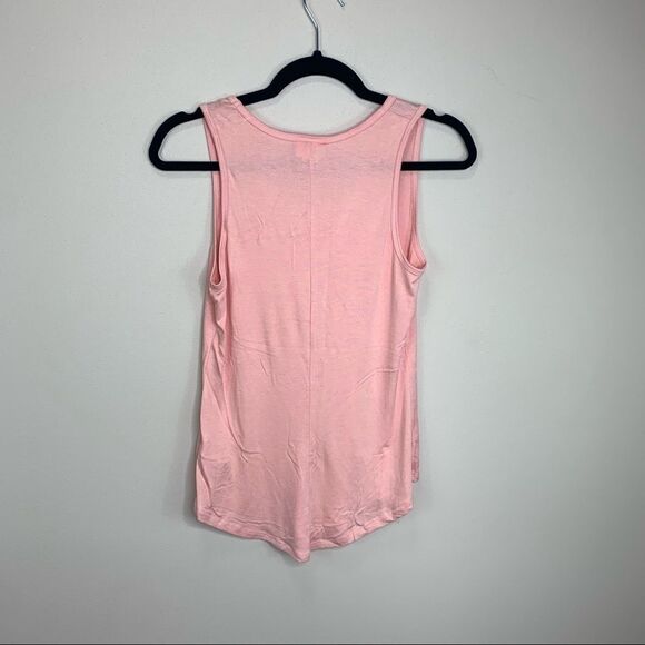 SALE💕 LuLaRoe lot of two tanks pinks XS B1 - Picture 8 of 10